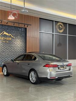 بي ام دبليو الفئة 5